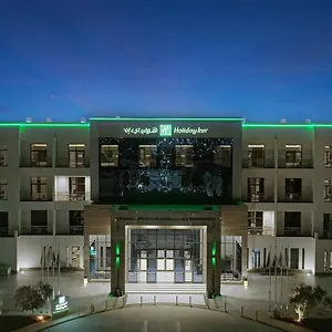 هوليداي إن بزنس ديستريكت، أحد من مجموعة إنتركونتيننتال فندق الرياض